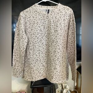 Cheetah print long sleeve shirt